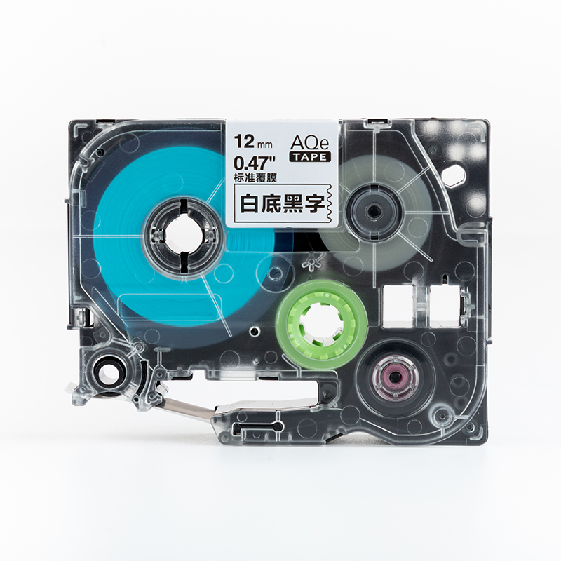 愛墨 AQe-221（9mm）不干膠標(biāo)簽紙色帶 透明底黑字 _http://m.bzsa.cn/img/images/C201907/1564103208117.jpg