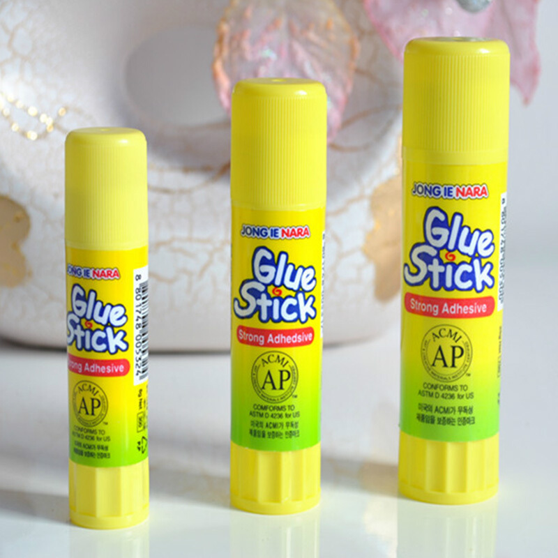南韓（（Glue Stick）） 15G 高粘度固體膠/膠棒_http://m.bzsa.cn/img/sp/150/3b080b12-34b1-4dfc-85bd-0392d829a1e3.jpg