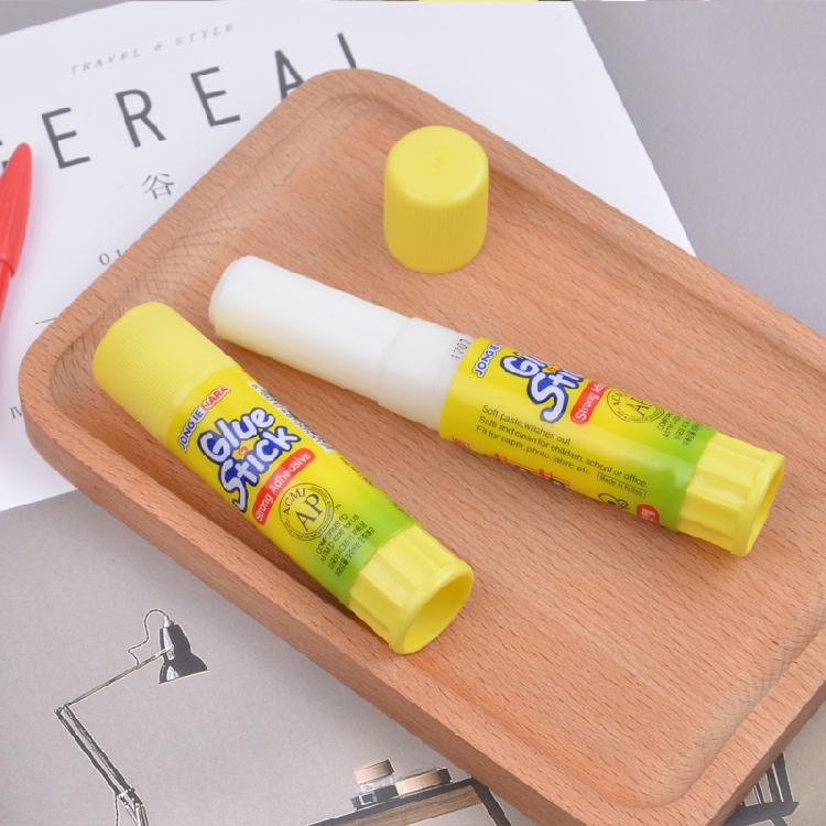 南韓（（Glue Stick）） 35G 高粘度固體膠/膠棒_http://m.bzsa.cn/img/sp/150/b38c8c78-439d-44fb-bf14-e2c21623d92d.jpg