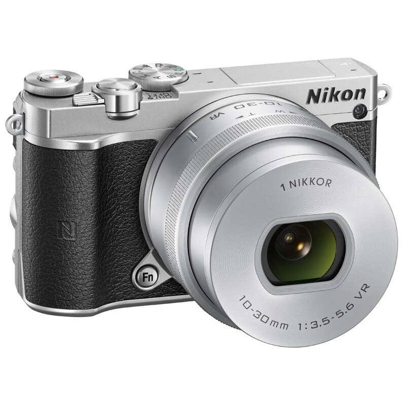 尼康（Nikon） J5 微單相機（J5+1 10-30mm f/3.5-5.6 PD鏡頭套機銀色）_http://m.bzsa.cn/img/sp/307/474c206a-6931-47f0-bffe-bb30aa8f4b98.jpg