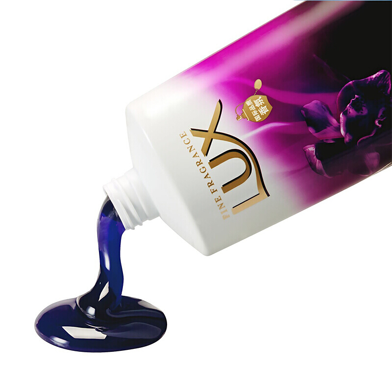 力士（LUX） 精油香氛沐浴露幽蓮魅膚720ml_http://m.bzsa.cn/img/sp/426/527663cf-e688-4d7a-8384-4f4d20c979cf.jpg