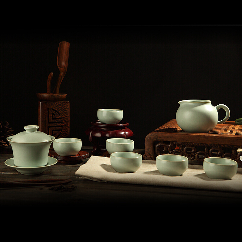 東道汝窯 功夫茶具套裝 吉祥蓋碗茶組（天青色）_http://m.bzsa.cn/img/sp/437/47f570f1-de2c-400d-82fe-eac742223d94.jpg