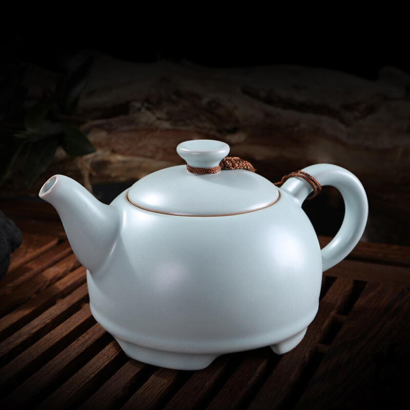 東道汝窯 功夫茶具套裝 圓融茶壺半組/1壺1海6杯（天青色）_http://m.bzsa.cn/img/sp/437/9f492769-5a09-465d-ae17-97e567ff59b3.jpg