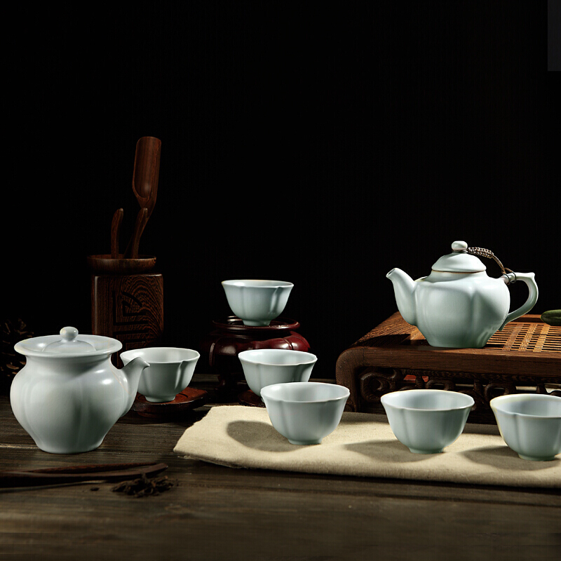 東道汝窯 功夫茶具套裝禮盒 中葵茶壺半組（天青色）_http://m.bzsa.cn/img/sp/437/bdc5d84f-4866-4f35-878c-29a9224adaa6.jpg