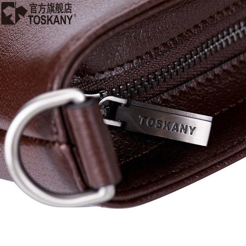 托斯卡尼（TOSKANY） TL66718 男士電腦公文包 手提斜挎 頭層牛皮_http://m.bzsa.cn/img/sp/525/ca5c7693-6a89-46a2-8f45-8bc648e37e5f.jpg