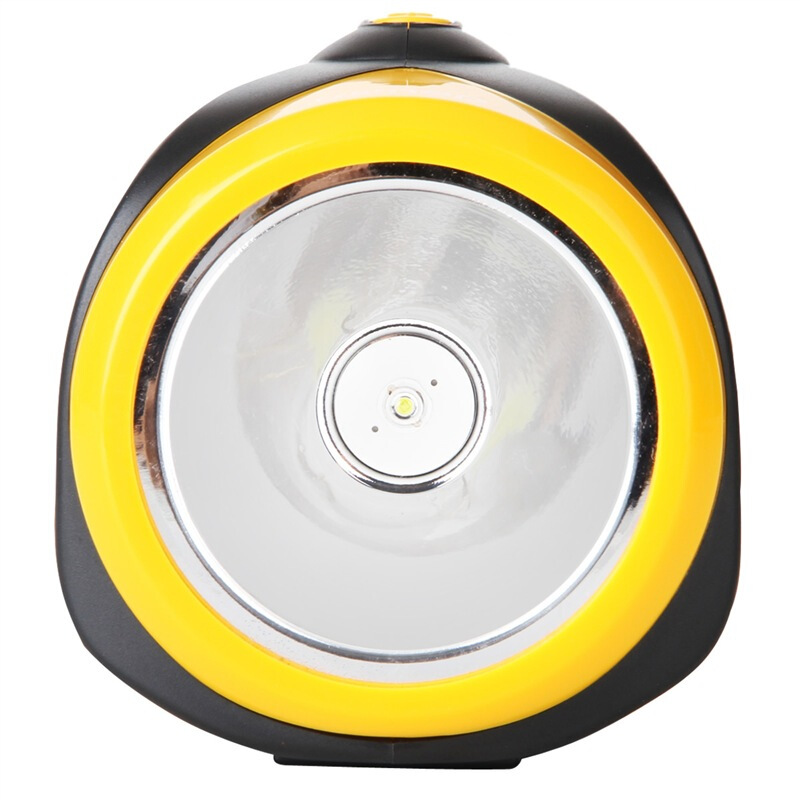 得力（deli） 3667 探照燈(黑色)(個(gè))20*10.5*9.8cm 1000mAh_http://m.bzsa.cn/img/sp/768/694a8e2f-f357-4ec8-bb05-cd6131d87525.jpg